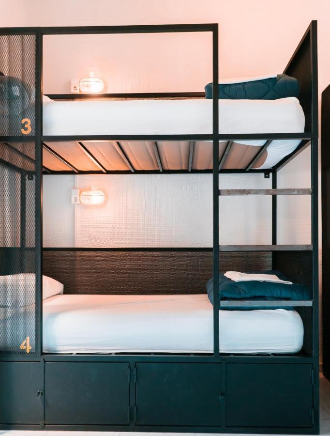 Posto Letto in Dormitorio Femminile per 4 Persone